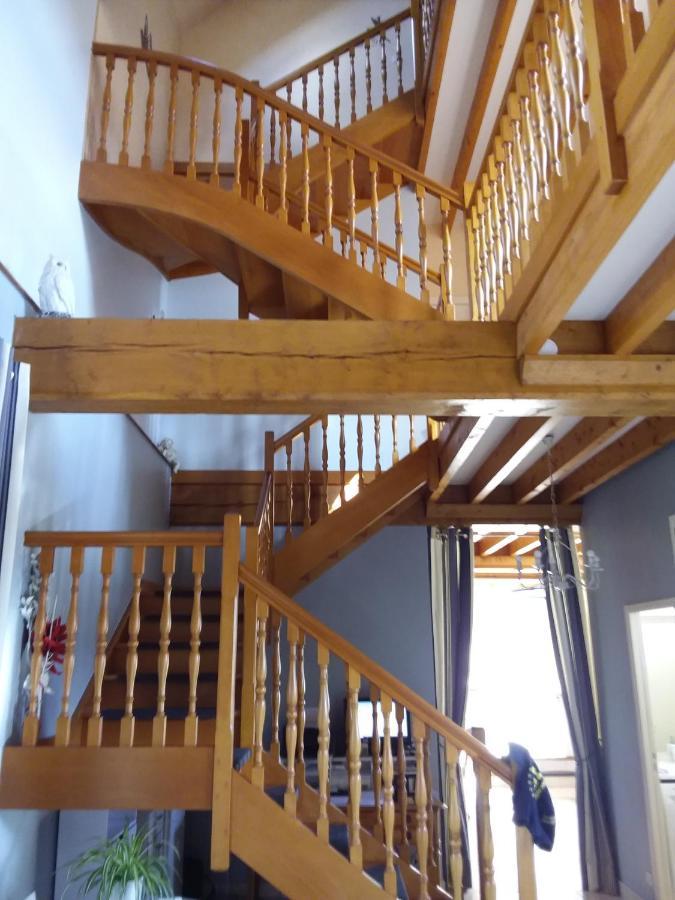 Le Moulin De Meral Montsurs Екстер'єр фото